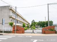 周辺環境:さいたま市立日進小学校　距離820m