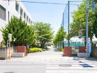 周辺環境:さいたま市立日進中学校　距離890m